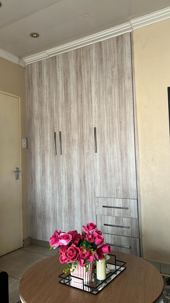 10 Bedroom Property for Sale in Ellaton North West